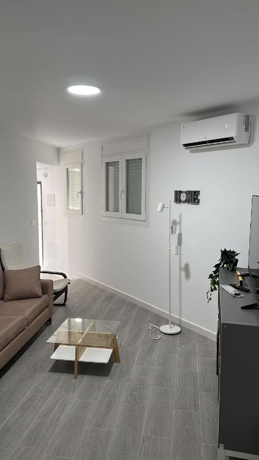 2 Rooms Con Terraza Malaga Exterior photo