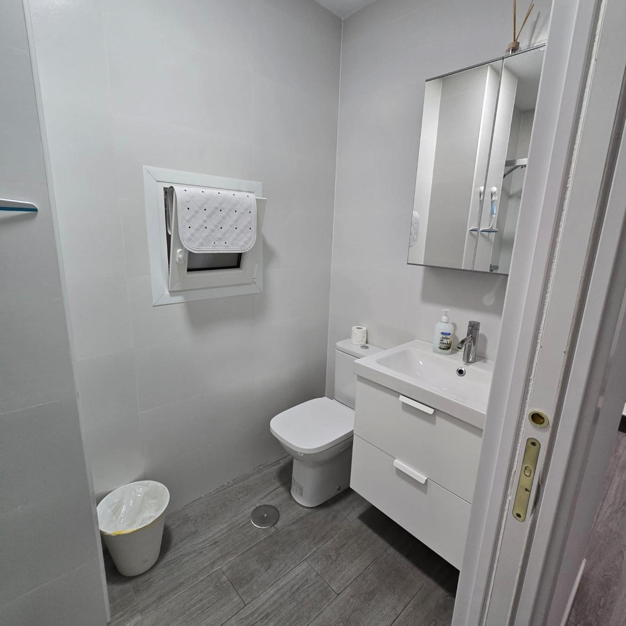 2 Rooms Con Terraza Malaga Exterior photo